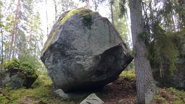 Luomukivi