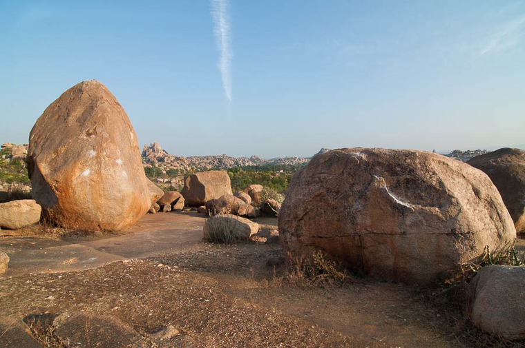 Egg Boulders