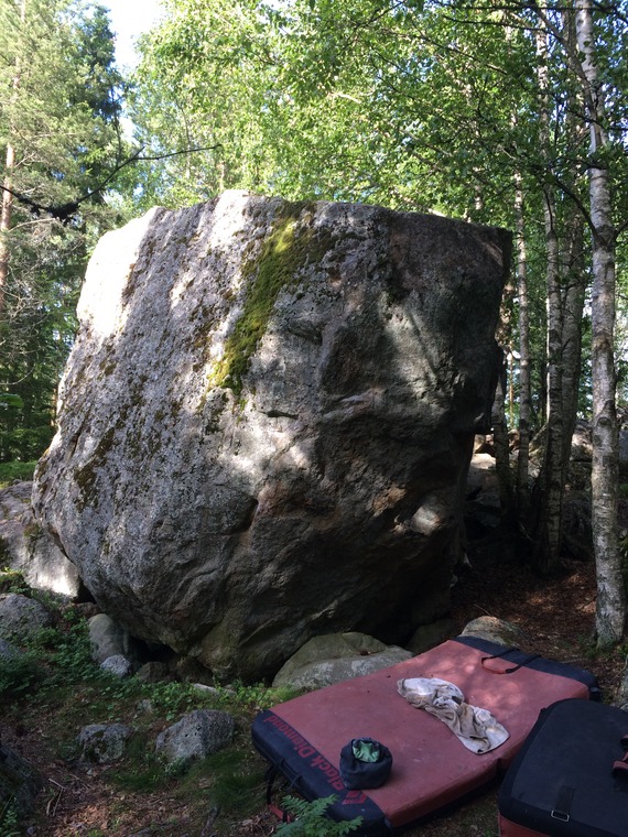 Leikkikentän kivet.