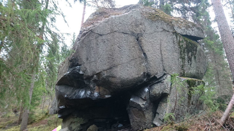 Ylikypsä