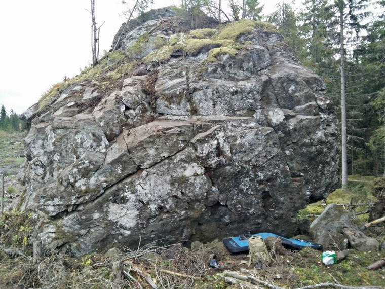 Jättikivi