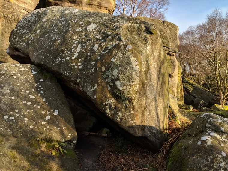 Black Chipper Arete