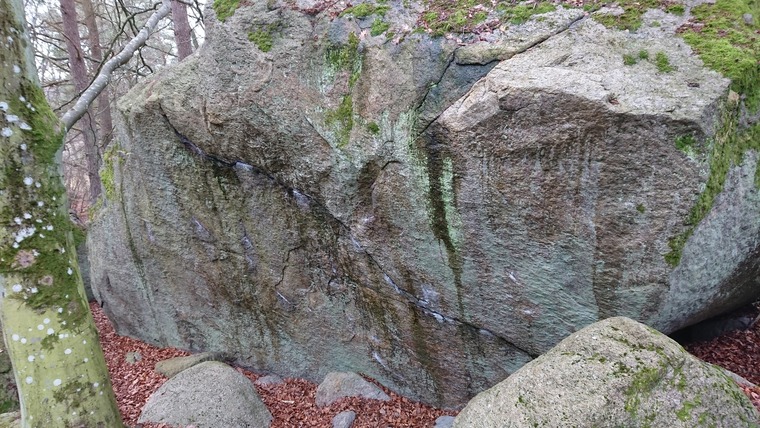 I9 - Sagostenen