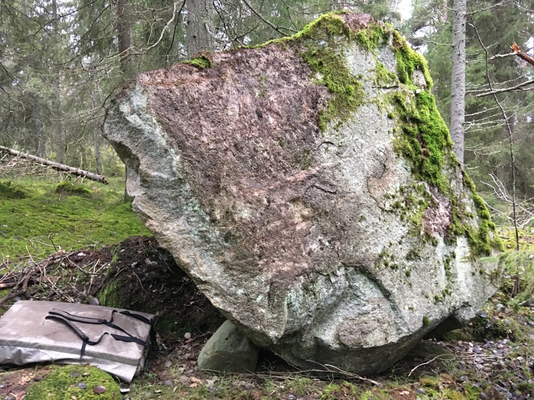 Lost Boulder 1